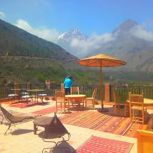 Lodge Afla Gardens